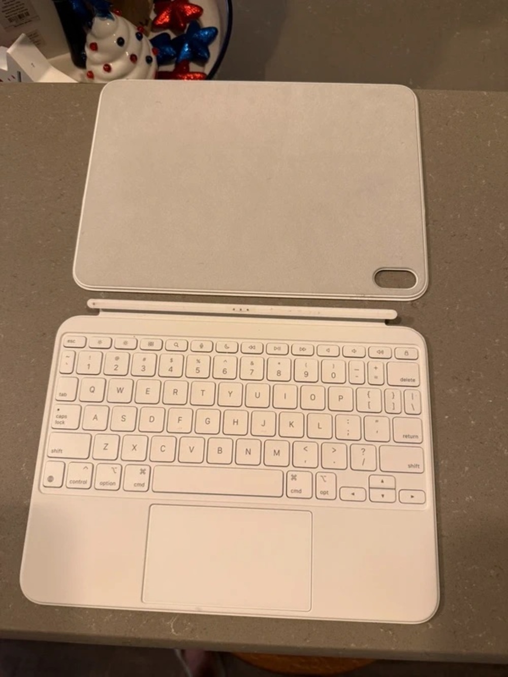 Apple magic keyboard folio